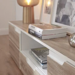 Sonoma Eik Lys kontaktplast